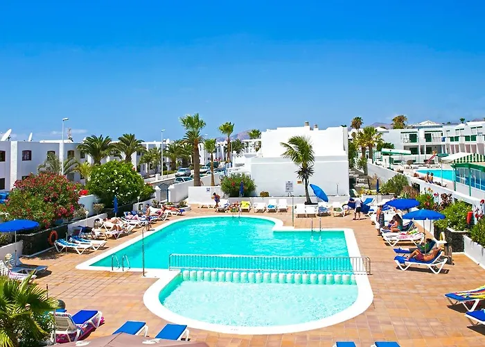 Livvo Oasis * Puerto del Carmen (Lanzarote)