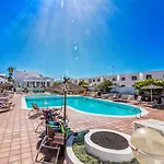 Livvo Oasis Appartement *