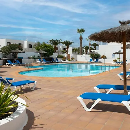 Livvo Oasis Puerto del Carmen (Lanzarote)