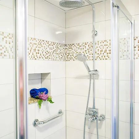 Livvo Oasis Appartement *