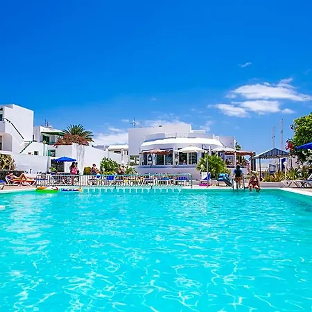 Livvo Oasis * Puerto del Carmen (Lanzarote)
