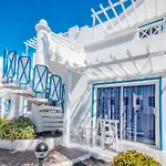 Livvo Oasis بويرتو ذيل كارمين