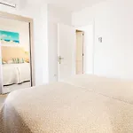 Livvo Oasis بويرتو ذيل كارمين